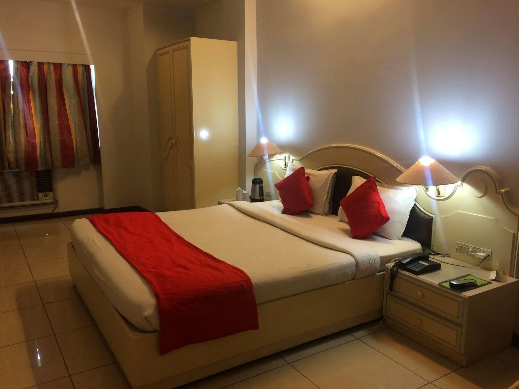 Park Palace Hotel Kolkata Luaran gambar